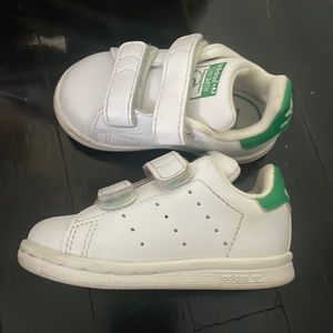 Stan Smith Adidas in Excellent condition worn like 3 times
